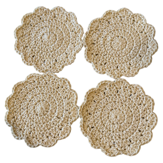 Beige Scalloped Coaster Set